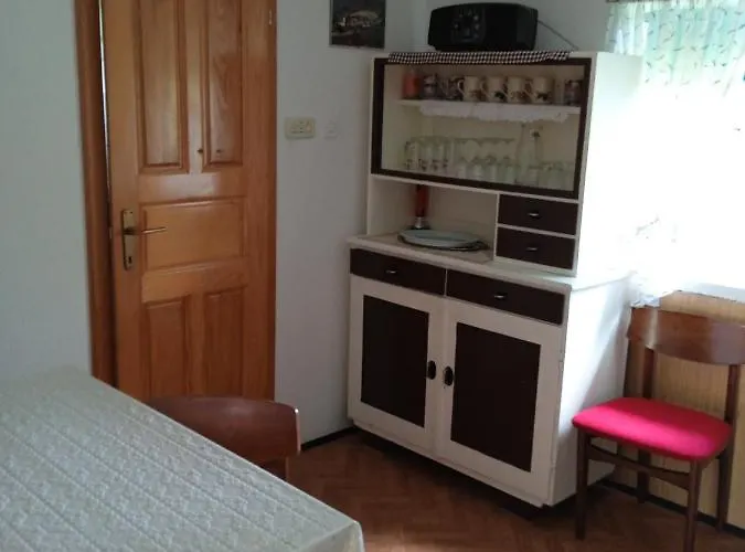 Kuca Za Odmor Lesnica * Brod na Kupi
