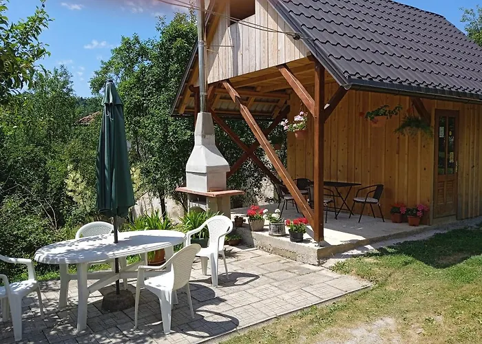 Kuca Za Odmor Lesnica Chalet *
